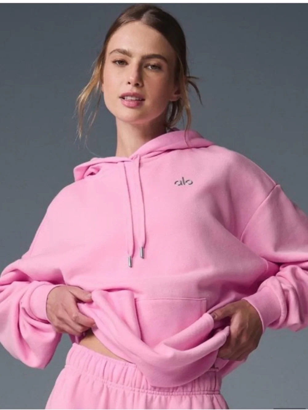 ALO yoga pink accolade hoodie